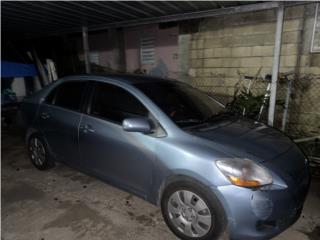 Toyota Puerto Rico Yaris 2012 55k millas 