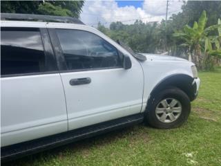 Ford Explorer Sport Trak Pick Up 2007