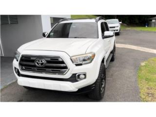 Toyota Puerto Rico Tacoma Limited, 4X4,asientos en cuero,sunroof