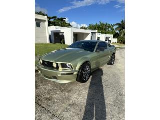 Ford Puerto Rico Mustang GT Premium Package 2006 Standard 