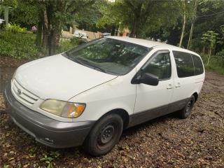 Toyota Puerto Rico Toyota siena 2001