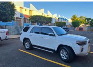 Toyota Puerto Rico 4Runner 2019 3 fila SR5 buen millaje 61k