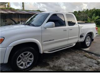 Toyota Puerto Rico Tundra 2003 v8  115 k millas