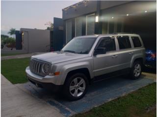 Jeep Puerto Rico Jeep Patriot 2014 poco millaje.