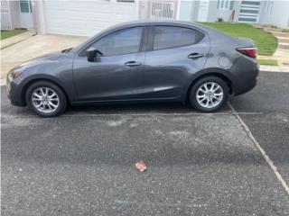 Toyota Puerto Rico Toyota Yaris 2018 gris