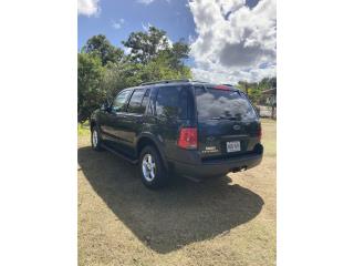 Ford Puerto Rico Ford Explorer 2004.  $5,500