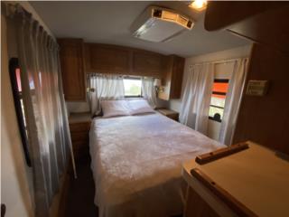 Ford Puerto Rico RV MOTOR HOME CLASS A 35ft $40000 1bed/1 bath