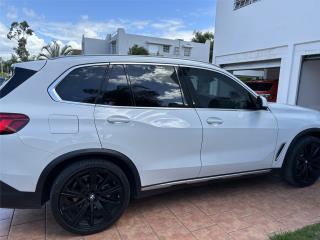 BMW Puerto Rico Se vende cuenta de BMWX5 2019. La ms linda! 