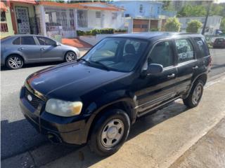 Ford Puerto Rico 2006 Ford Escape standard , a/c$2700