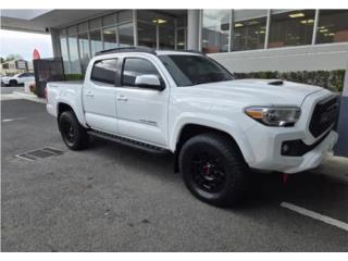 Toyota Puerto Rico Tacoma TRD SPORT con solo 35k millas