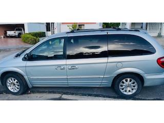 Chrysler Puerto Rico Chrysler Town & Country 2001 $600