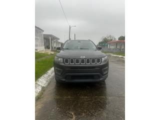 Jeep Puerto Rico Jeep Compass color gris 2018 $18,000 