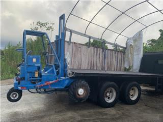 Equipo Construccion Puerto Rico Camion Plataorma dbl tren con Piggy Back