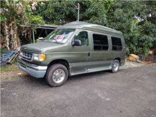 Ford Puerto Rico Guagua Ford Econoline 250 del 2002