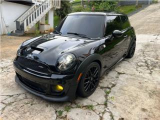 MINI  Puerto Rico Mini Cooper JCW 2011