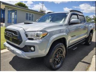 Toyota Puerto Rico Tacoma Gris Cemento 2019 