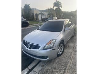 Nissan Puerto Rico Se vende  Nissan altima 2009 motor  malo