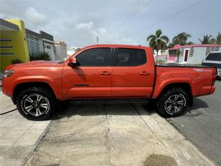 Toyota Puerto Rico Tacoma 2016 con 51mil millas 