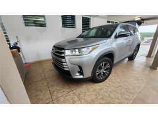 Toyota Puerto Rico Toyota Highlander 2019 LE 28k Millas 