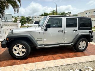 Jeep Puerto Rico Jeep Wrangler 2012 $19,500 76,000 millas