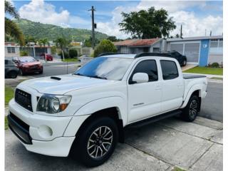 Toyota Puerto Rico Toyota Tacoma TRD Sport 4X2 V6 PreRunner SR5 