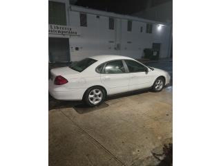 Ford Puerto Rico Ford 2001 a/c poco millaje