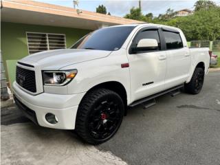 Toyota Puerto Rico Tundra 4x4 sun roof con todo los cantos linda