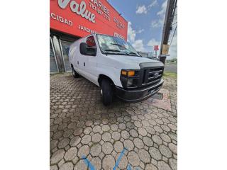 Ford Puerto Rico Ford E150 2011 como nueva OMO!