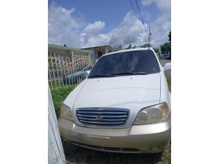 Kia Puerto Rico Mini van $4,500