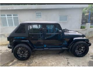 Jeep Puerto Rico Jk 4 pts muchos extras