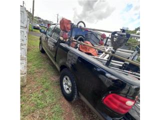 Ford Puerto Rico 150 Ford 4puertas 2003 triton