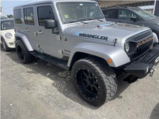 Jeep Puerto Rico 2014 Wrangler 4Puertas Buen Millaje