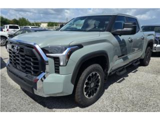 Toyota Puerto Rico Tundra off road 4x4