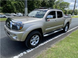 Toyota Puerto Rico Tacoma como nueva! Bien cuidada!