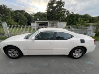 Dodge Puerto Rico Dodge challenger 2007 V6 $4.850 Poco millaje