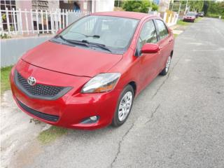 Toyota Puerto Rico 2012 Toyota Yaris. Full label original.