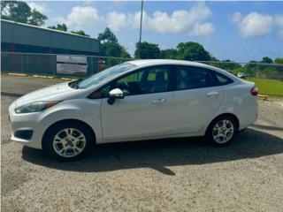 Ford Puerto Rico Ford fiesta 2014 70k millas!