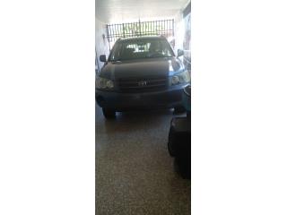 Toyota Puerto Rico Toyota Highlander V6 2002 poco milla $10,000.