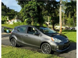 Toyota Puerto Rico Toyota prius c 2014