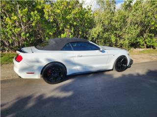 Ford Puerto Rico Mustang V6 convertible 2015