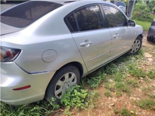 Mazda Puerto Rico Carro para piesas  o completo 