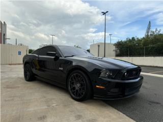 Ford Puerto Rico Mustang GT 