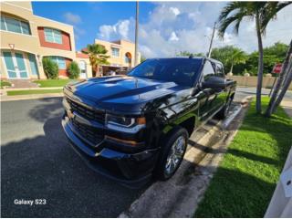 Chevrolet Puerto Rico 2018 Chevy Silverado Negro 4 puertas