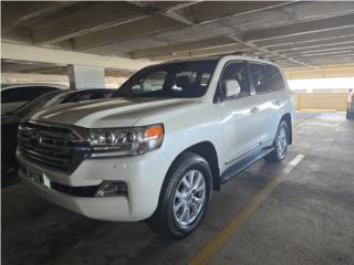 Toyota Puerto Rico Land Cruiser 2018 Blanca int Negros