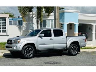 Toyota Puerto Rico Toyota Tacoma TRD Sport PreRunner V6 SR5 4X2 