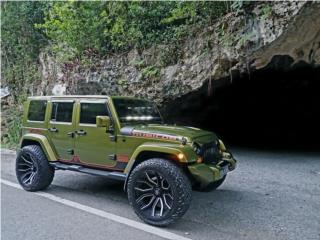 Jeep Puerto Rico WRANGLER MUCHSIMO DINERO INVERTIDO, A MI NOM