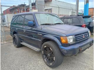 Mitsubishi Puerto Rico  Montero 1995 4x4 automtica detalles no aire