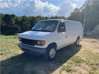 Ford E250 2003 caja larga 