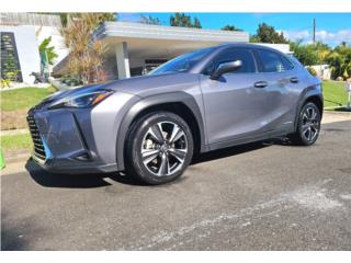 Lexus Puerto Rico $31,995 LEXUS UX HYBRID  COMO NUEVA  !