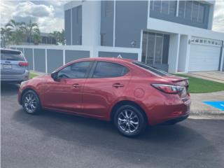 Toyota Puerto Rico Yaris sedan